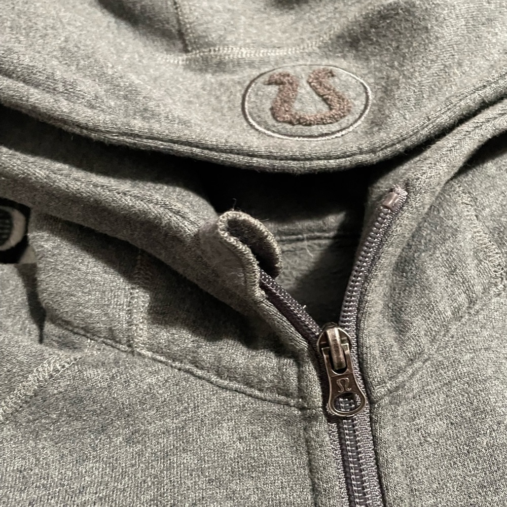 Gray Women's Zip-Up Hoodie - Picture 4 of 7